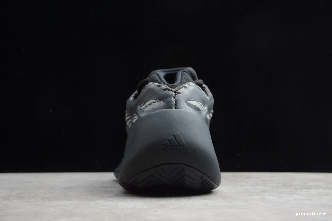 Black H67799 Adidas V3 700 Yeezy Boost 0727
